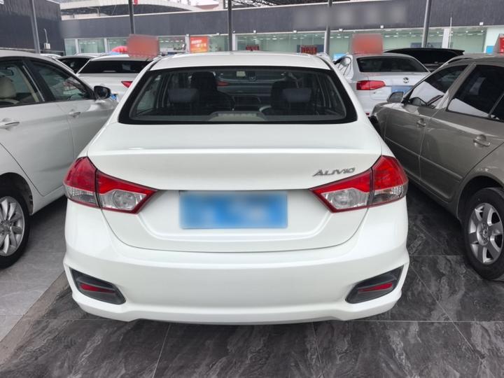 2015 1.6L AT photo 4