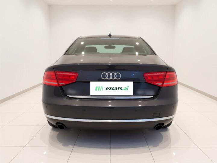 A8 2013 A8L 45 TFSI quattro Luxury photo 5