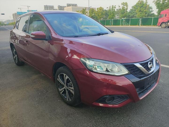 Tiida 2016 1.6L CVT photo 3