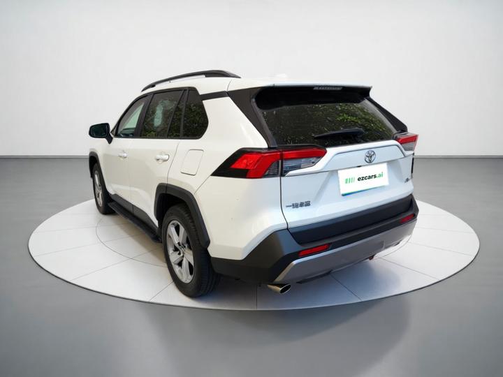 RAV4 2021 2.0L CVT RWD PLUS photo 4
