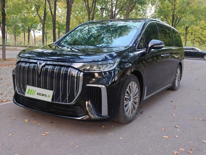 Voyah Dreamer 2022 0 + Smart 605km