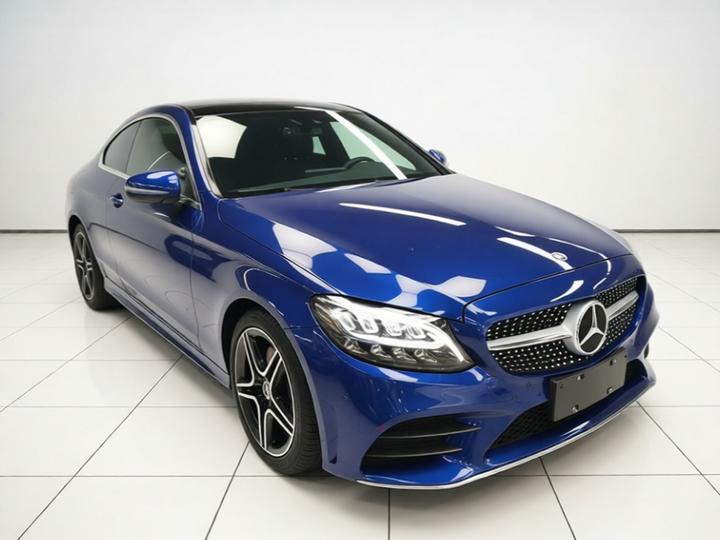 C-Class Imported 2020 C 260 Coupe photo 3