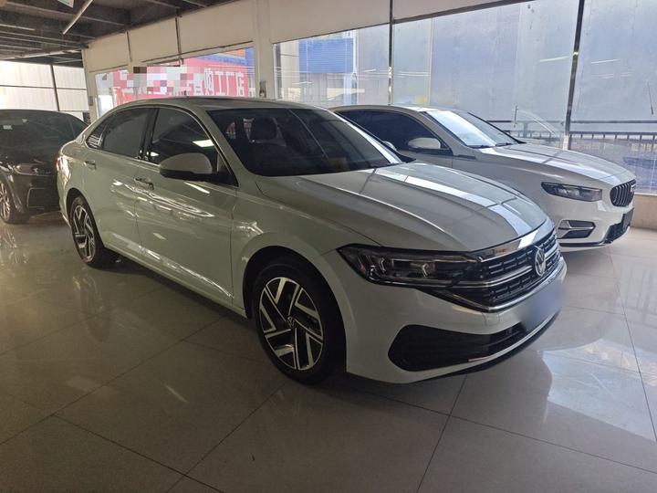 Sagitar 2026 Facelift 3000 300TSI DSG photo 3