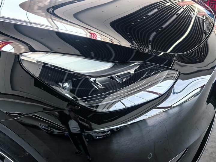 Model Y 2022 Facelift RWD photo 4
