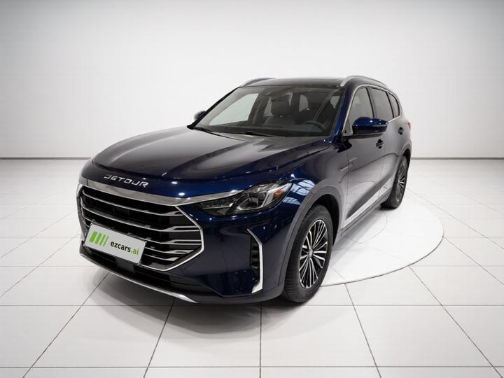 X70 PLUS 2023 1.5T MT 5-Seater