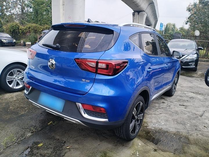 ZS 2018 1.5L MT Luxury China V photo 6