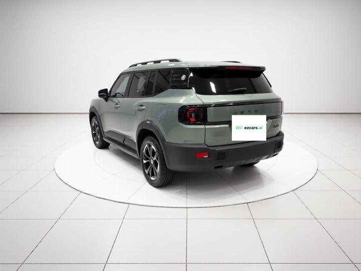 2025 2.0TD XWD photo 4