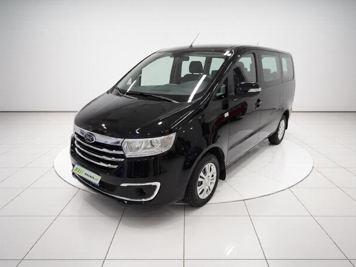 Refine M3 2025 1.8L MT Comfort 7/8-Seater