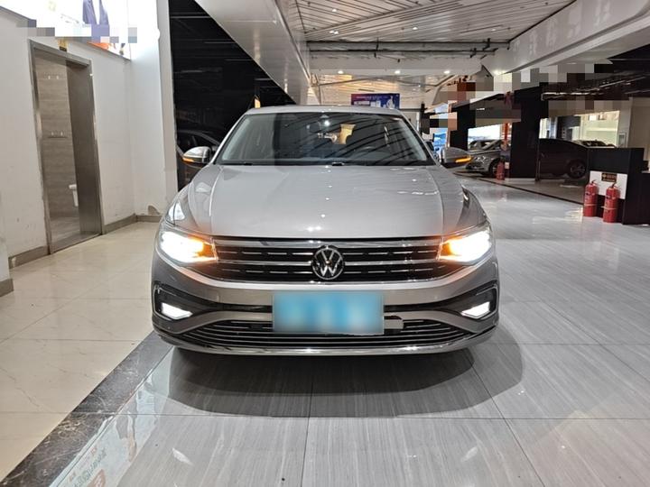 Bora 2023 280TSI DSG photo 2