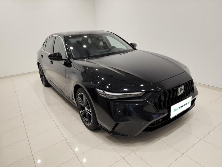 2025 260TURBO Elite photo 3