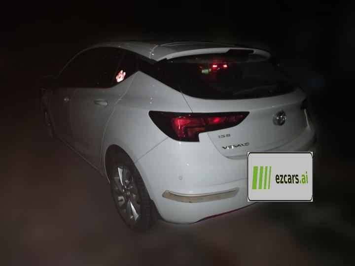 Verano 2016 Hatchback 15S AT Progressive photo 5