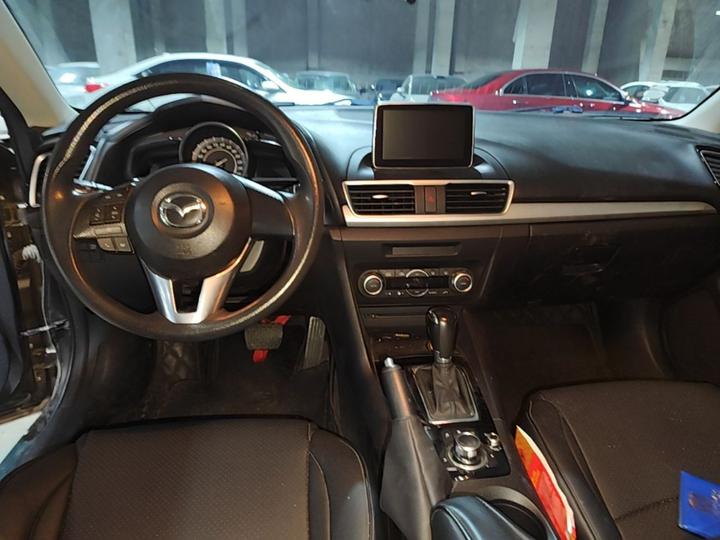 3 Axela 2014 Sedan 1.5L AT Luxury photo 6