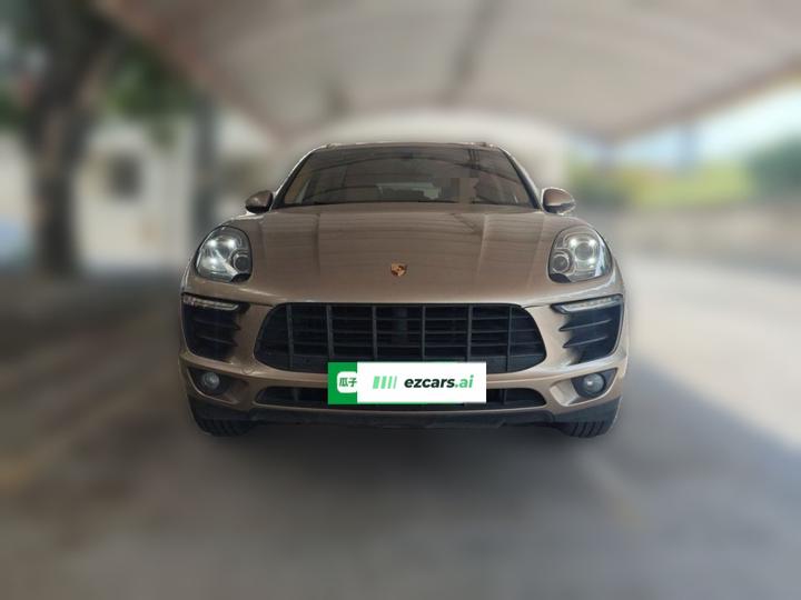 2014 Macan 2.0T photo 2