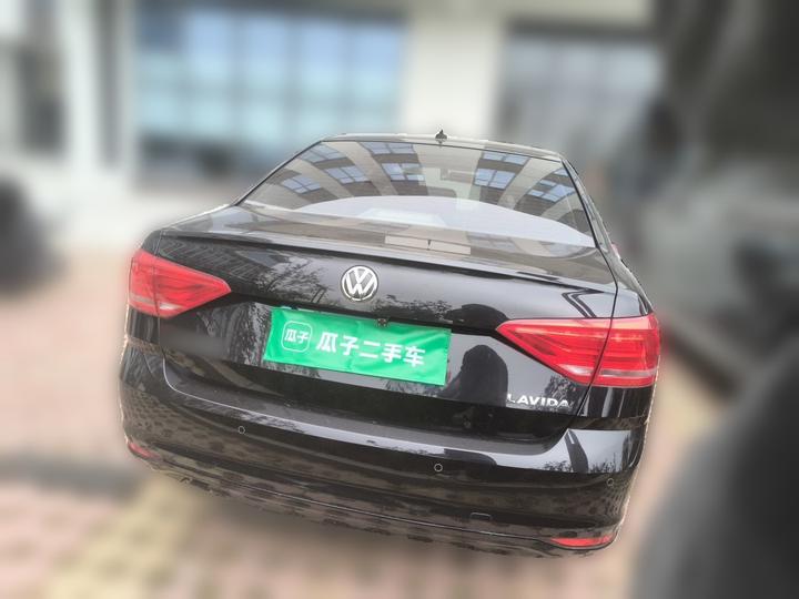Lavida 2017 1.6L AT photo 5