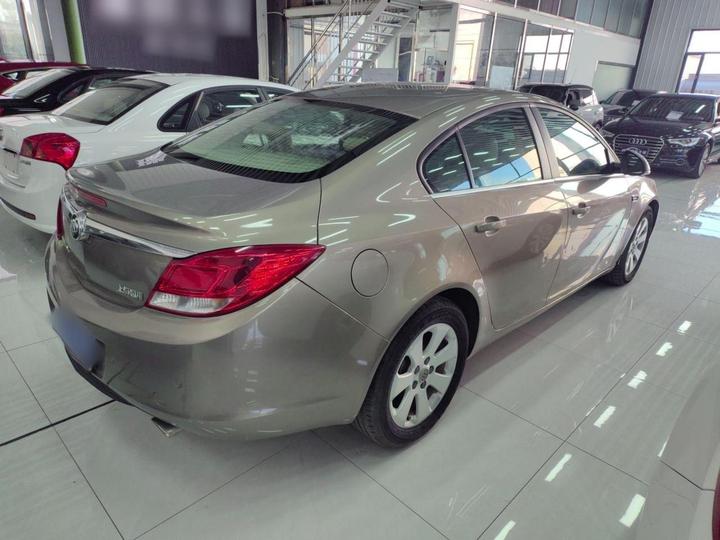 Regal 2012 2.0L Comfort photo 4