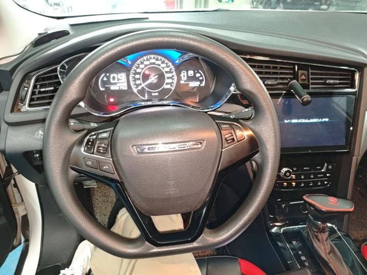 D60 2020 1.6L XL CVT Enjoy photo 6