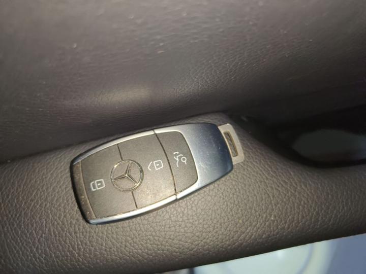 C-Class 2021 C 260 L Sport photo 8