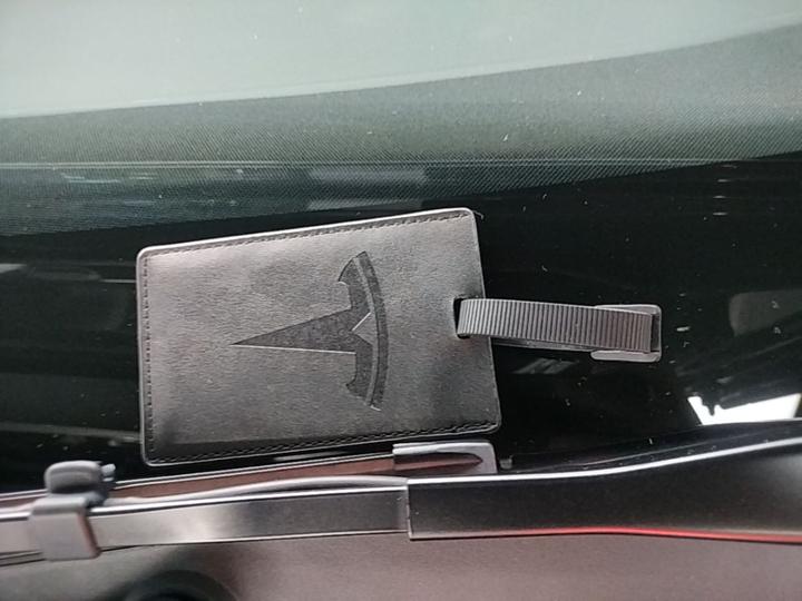 Model Y 2024 RWD photo 8