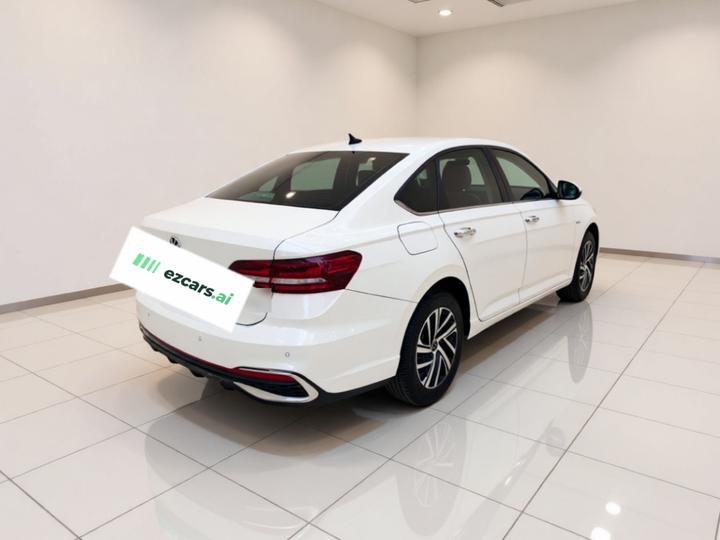 Lavida 2024 1.5L AT photo 6