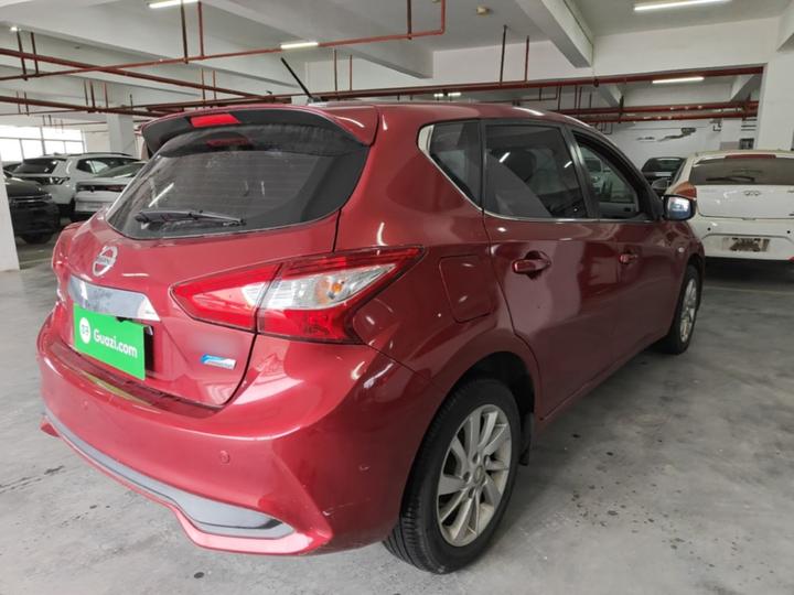 Tiida 2016 1.6L CVT photo 6