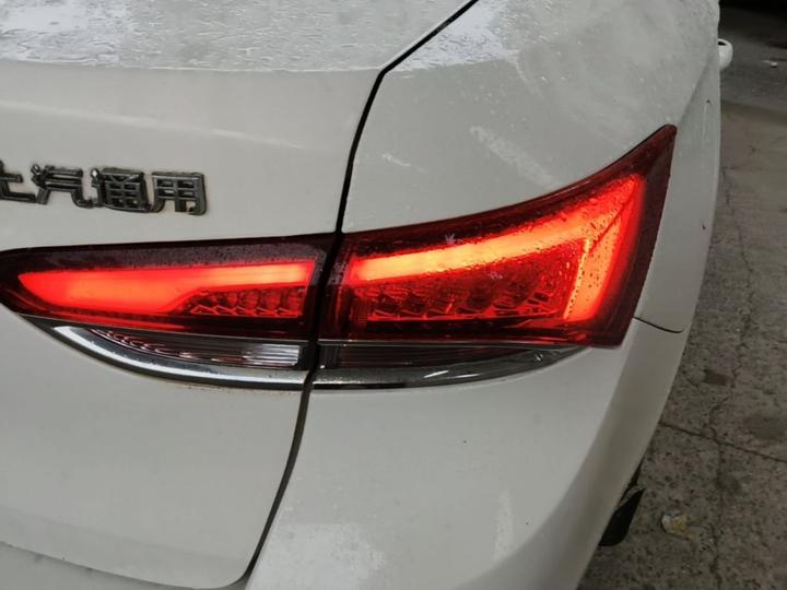 Excelle 2021 Facelift Classic 1.5L AT Elite photo 7