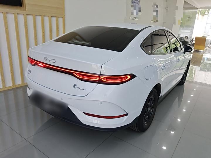 Qin PLUS 2025 DM-i ADAS 55KM Leading photo 4
