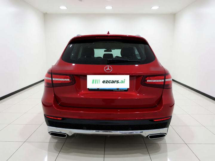 GLC 2019 GLC 200 4MATIC photo 5