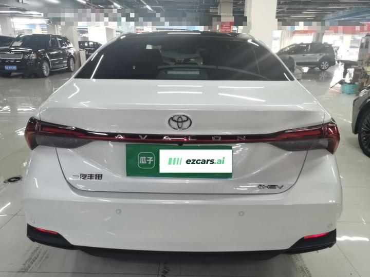 Avalon 2024 Hybrid 2.0L Luxury photo 5