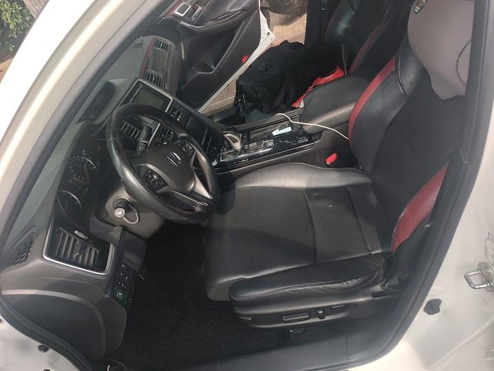 Spirior 2015 2.4L Si photo 7