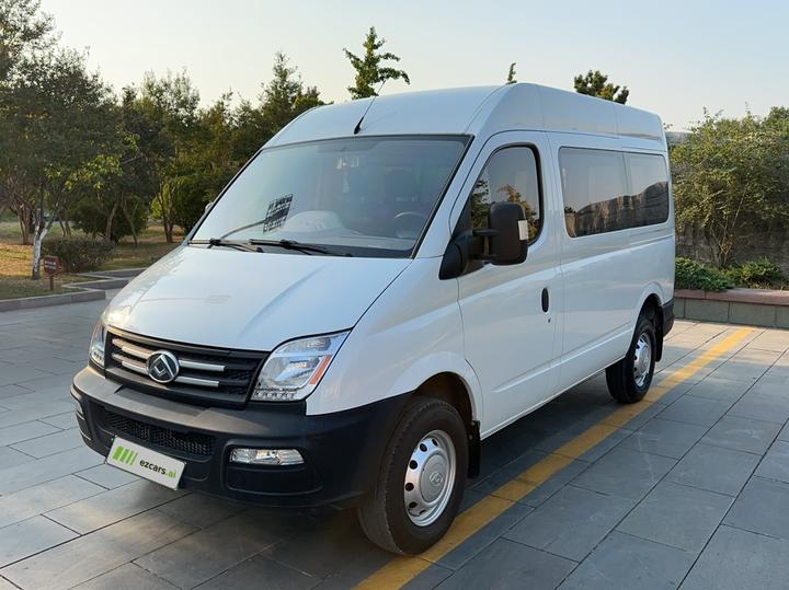 MAXUS V80 2019 2.5T Classic 6 MT Facelift Short Wheelbase 5/6-Seater