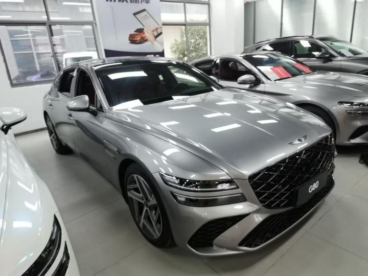 G80 2024 2.5T AWD Luxury photo 3