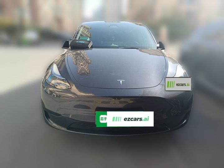 Model Y 2024 RWD photo 2