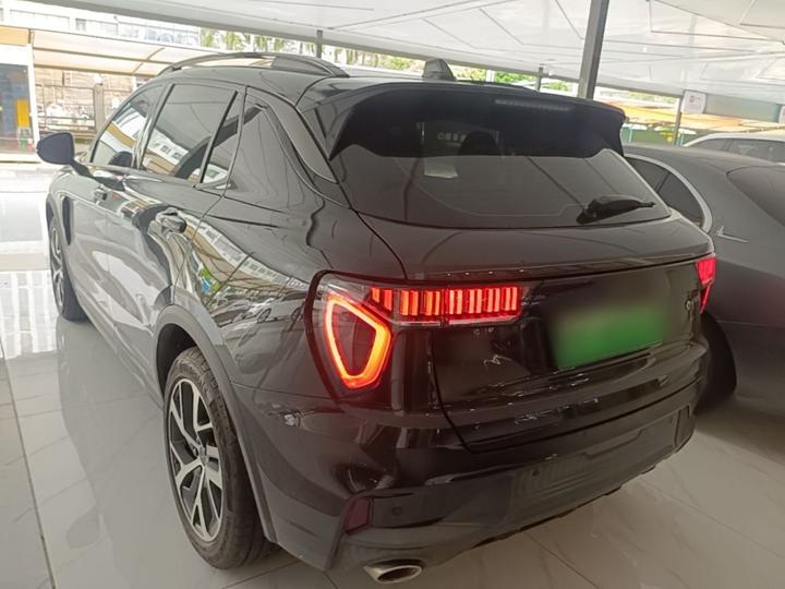 01 EM-P 2022 1.5TD PHEV Plus photo 4