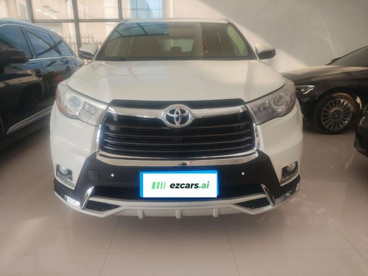 Highlander 2017 2.0T AWD Luxury 7-Seater photo 2