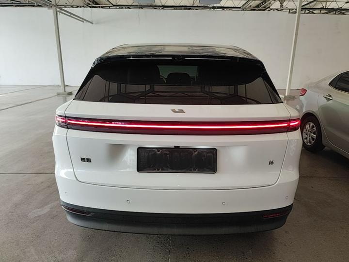 Li Auto i6 2025 AWD Standard photo 3