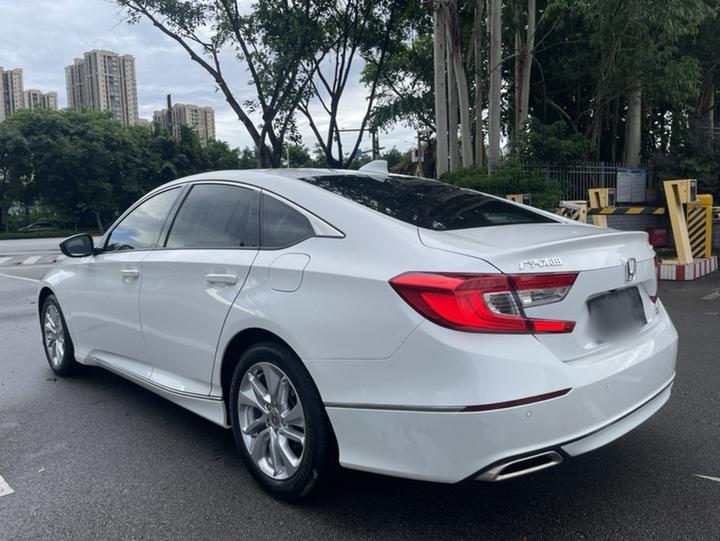 Accord 2018 260TURBO Elite China VI photo 4
