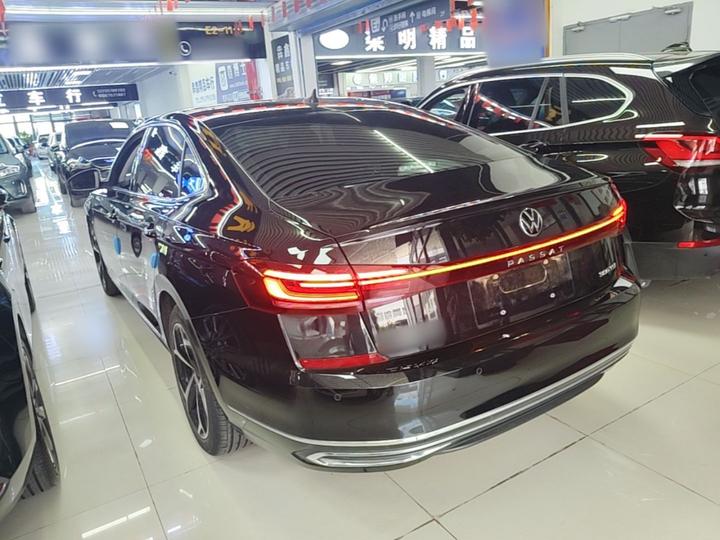 Passat 2023 Facelift 330TSI Elite photo 4