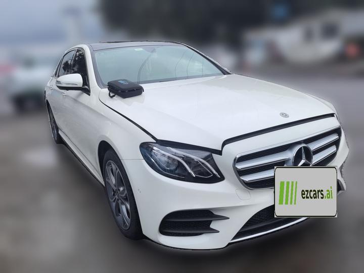 E-Class 2020 E 300 L Sport Fashion photo 3