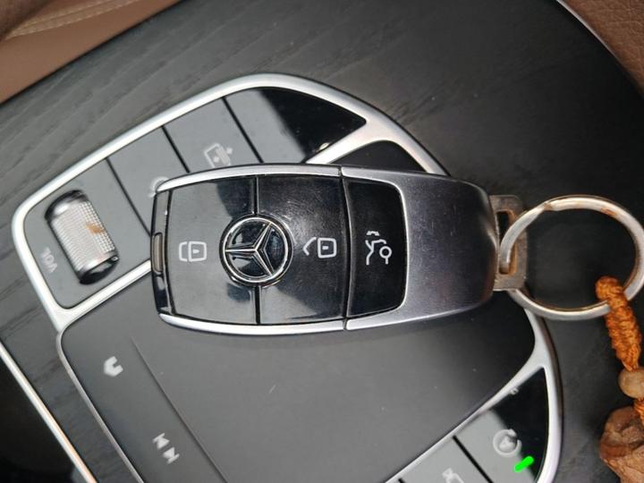 E-Class 2023 Facelift E 300 L Sport Luxury photo 8