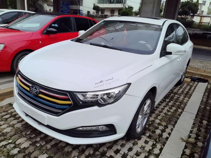 Bestune B30 2016 1.6L AT Luxury