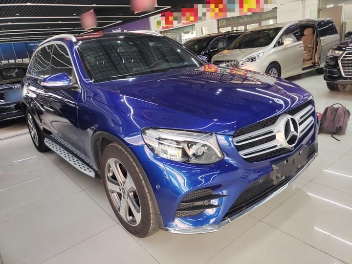 GLC 2017 GLC 300 4MATIC Dynamic photo 3