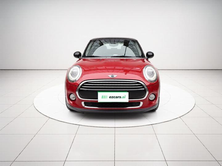 2016 1.5T COOPER 5-Door photo 2