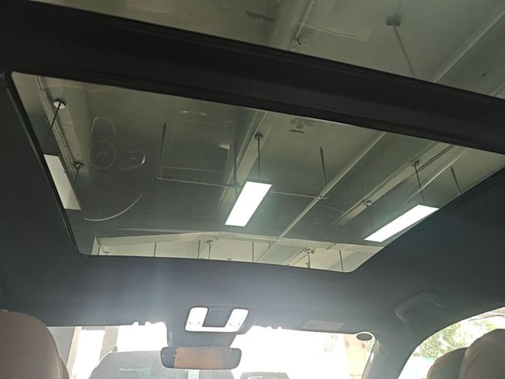 Li Auto ONE 2021 EREV 6-Seater photo 7