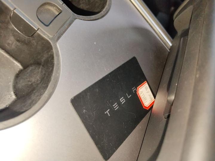 Model Y 2024 RWD photo 8
