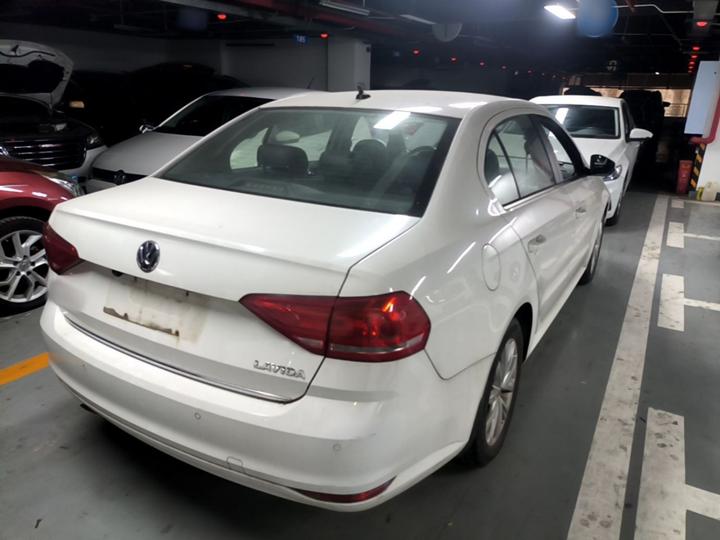 Lavida 2015 1.6L MT Comfort photo 6