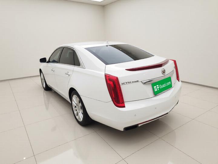 XTS 2014 28T Comfort photo 4