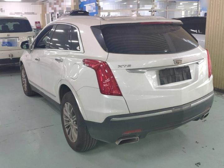 XT5 2016 25T Luxury photo 4