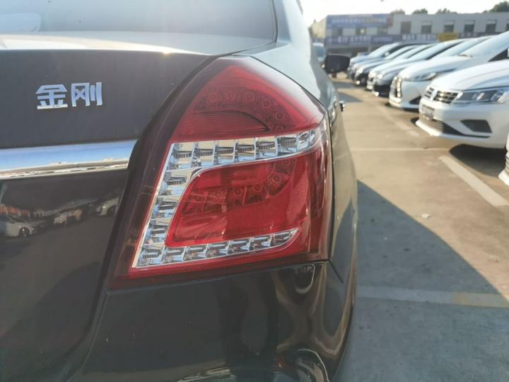 2016 1.5L MT Progressive photo 7