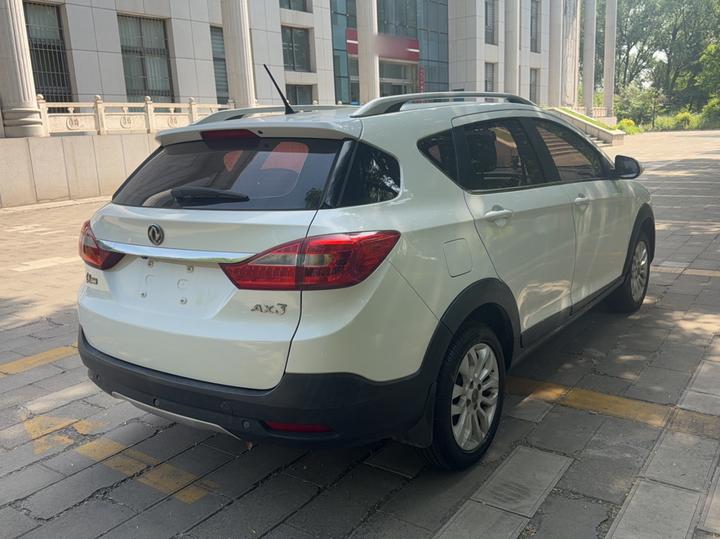 AX3 2016 1.5L AT photo 4
