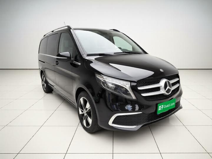 V-Class 2022 V 260 L Long Wheelbase Premium photo 3